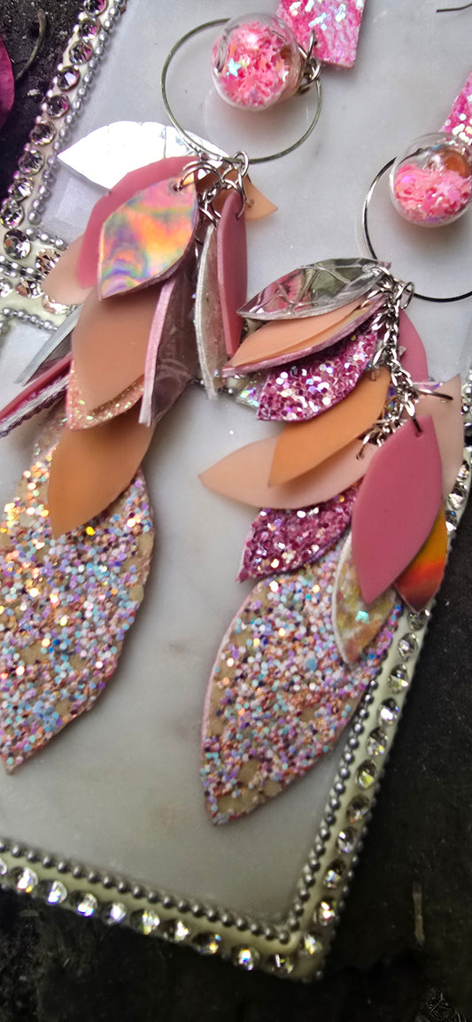 Katie - Pink Teardrop Chandelier Dangle Earrings - Shop Moxxc