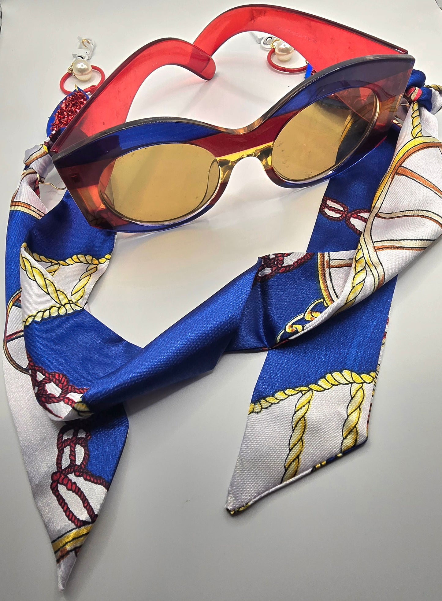 Susan - Red White & Blue Scarf Eyewear Chain - Shop Moxxc