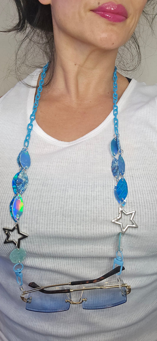 Paula - Beautiful Blue Eyewear Chain - Shop Moxxc