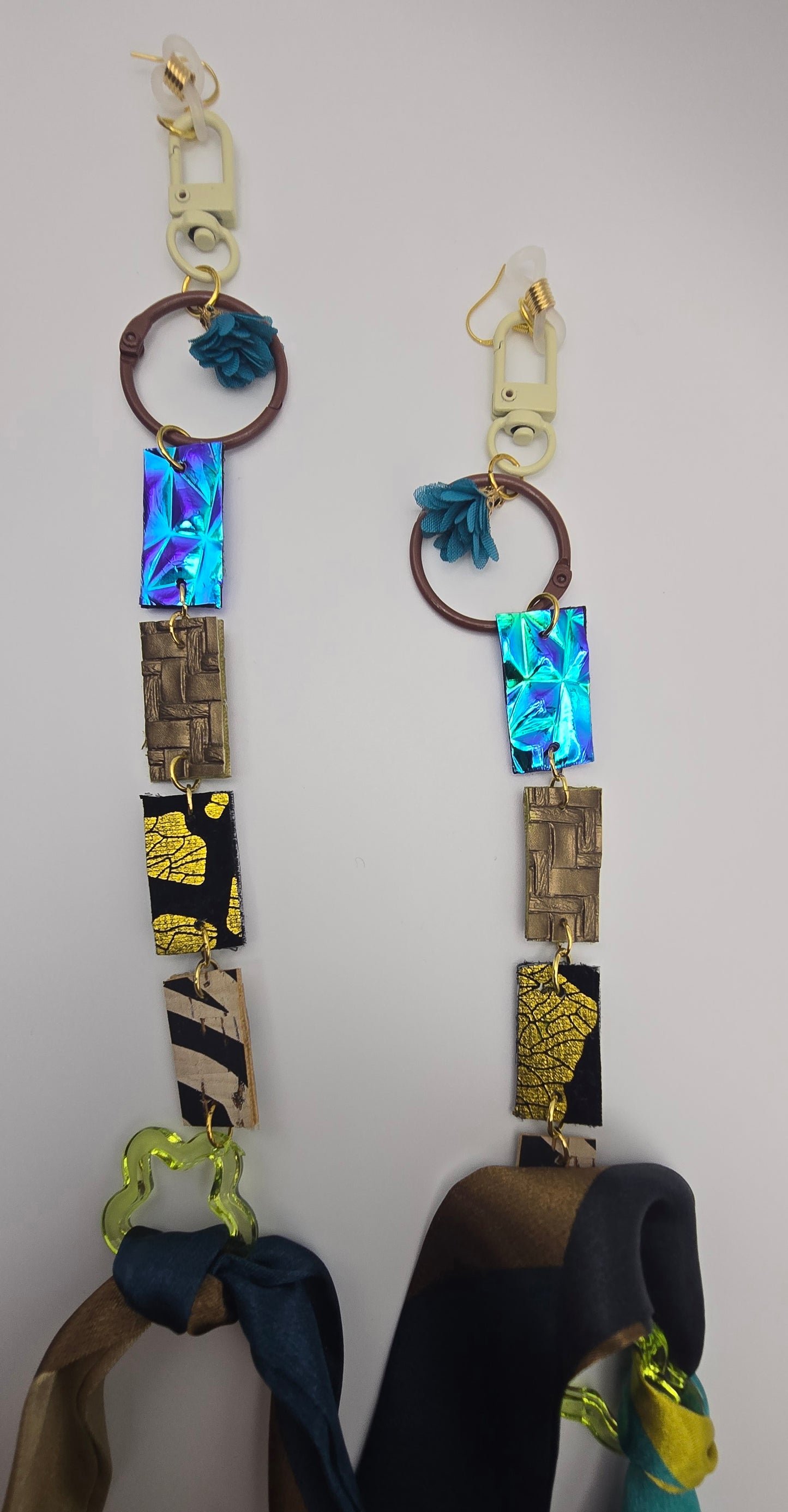 Robyn - Brown Scarf Eyewear Chain - Shop Moxxc