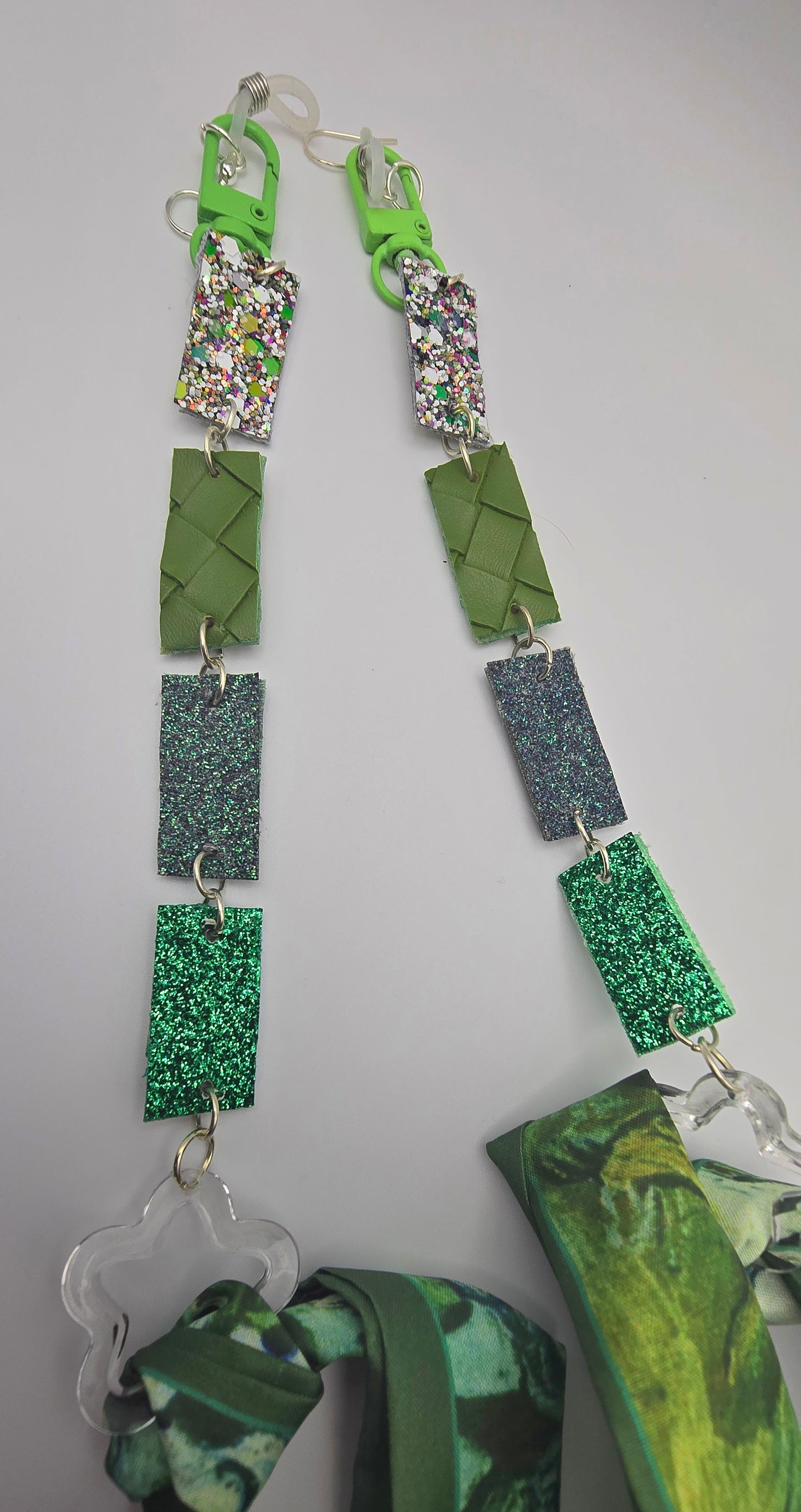 Tori - Green Scarf Eyewear Chain - Shop Moxxc