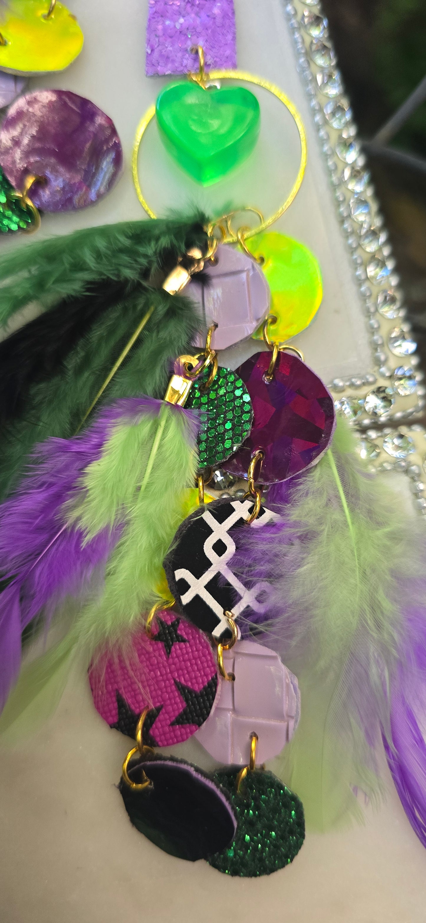 Ly - Pirple Green Round Feather Earrings