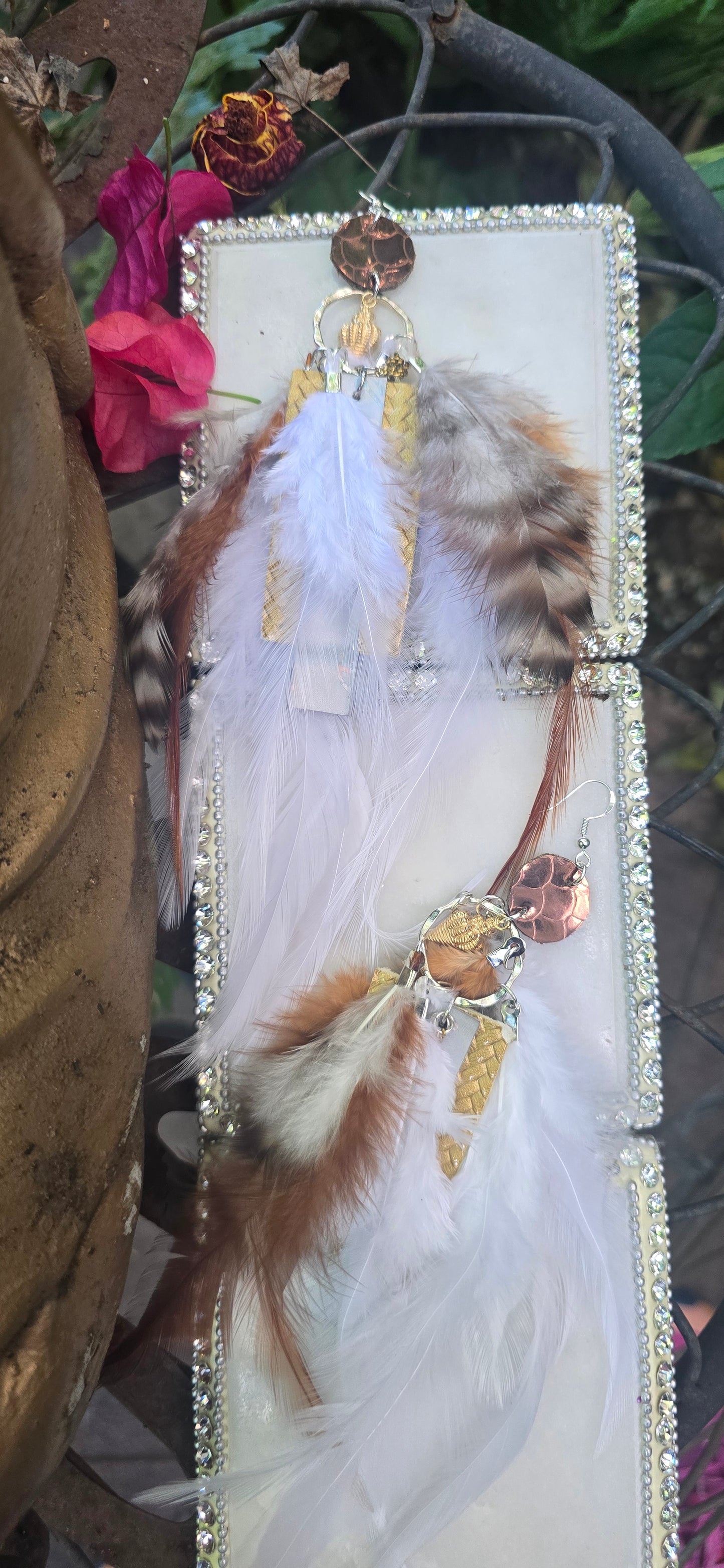 Lindsay - White Feather Earrings