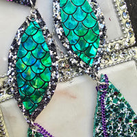 Samantha - Glittery Green Long Dangle Earrings - Shop Moxxc