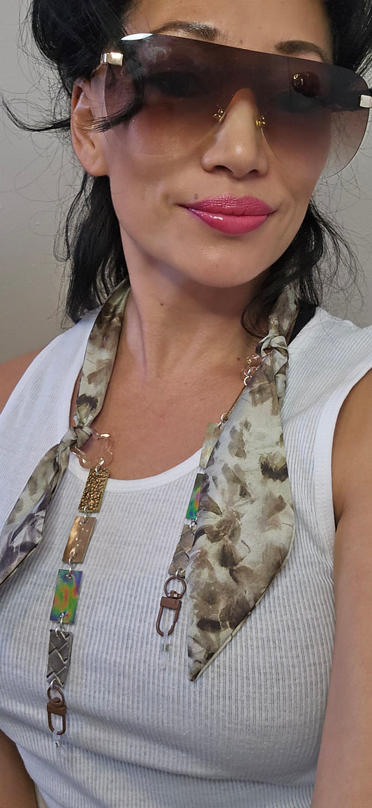 Olivia - Neutral Scarf Eyewear Chains - Shop Moxxc