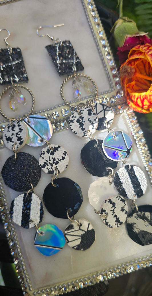 Erica - Black White Round Dangle Earrings - Shop Moxxc