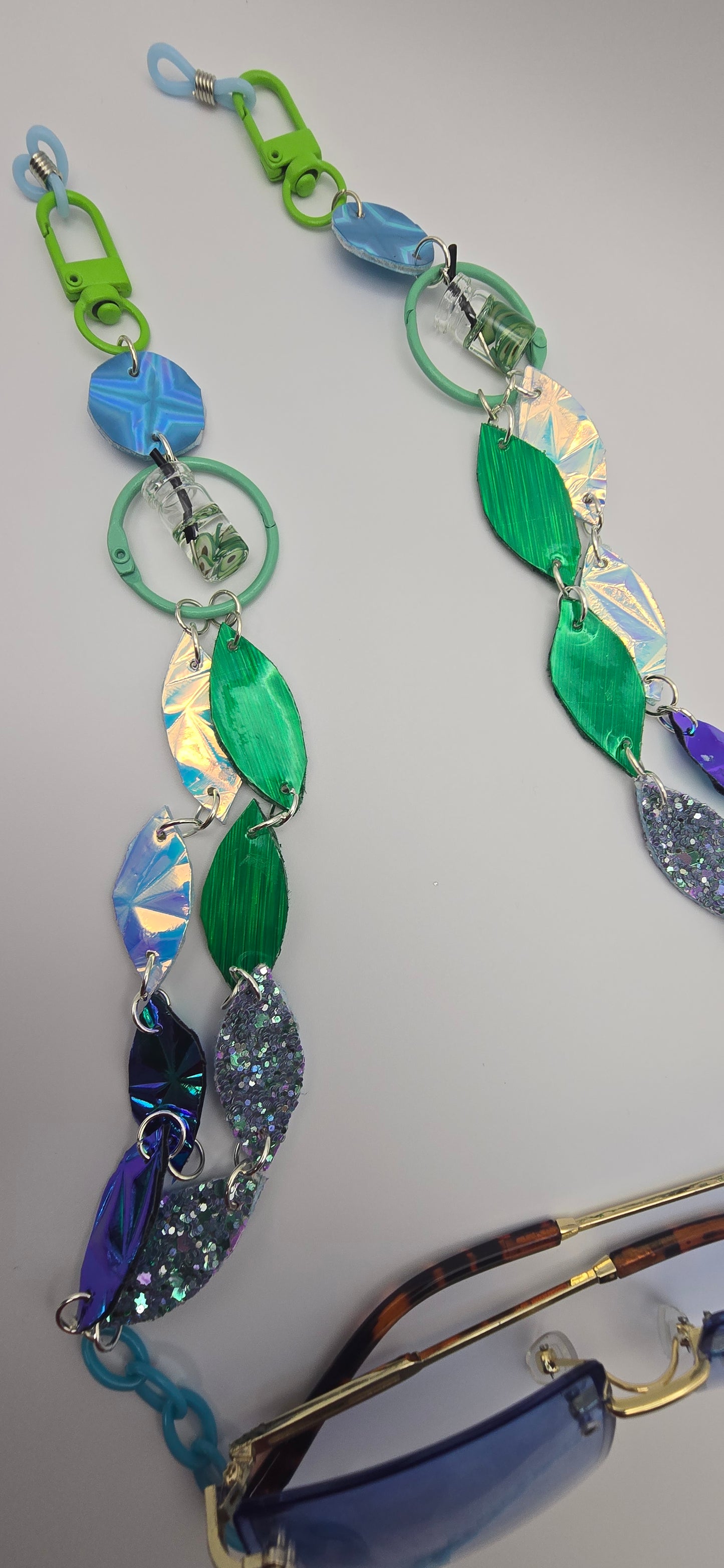 Whitney - Blue Green Eyewear Chain - Shop Moxxc