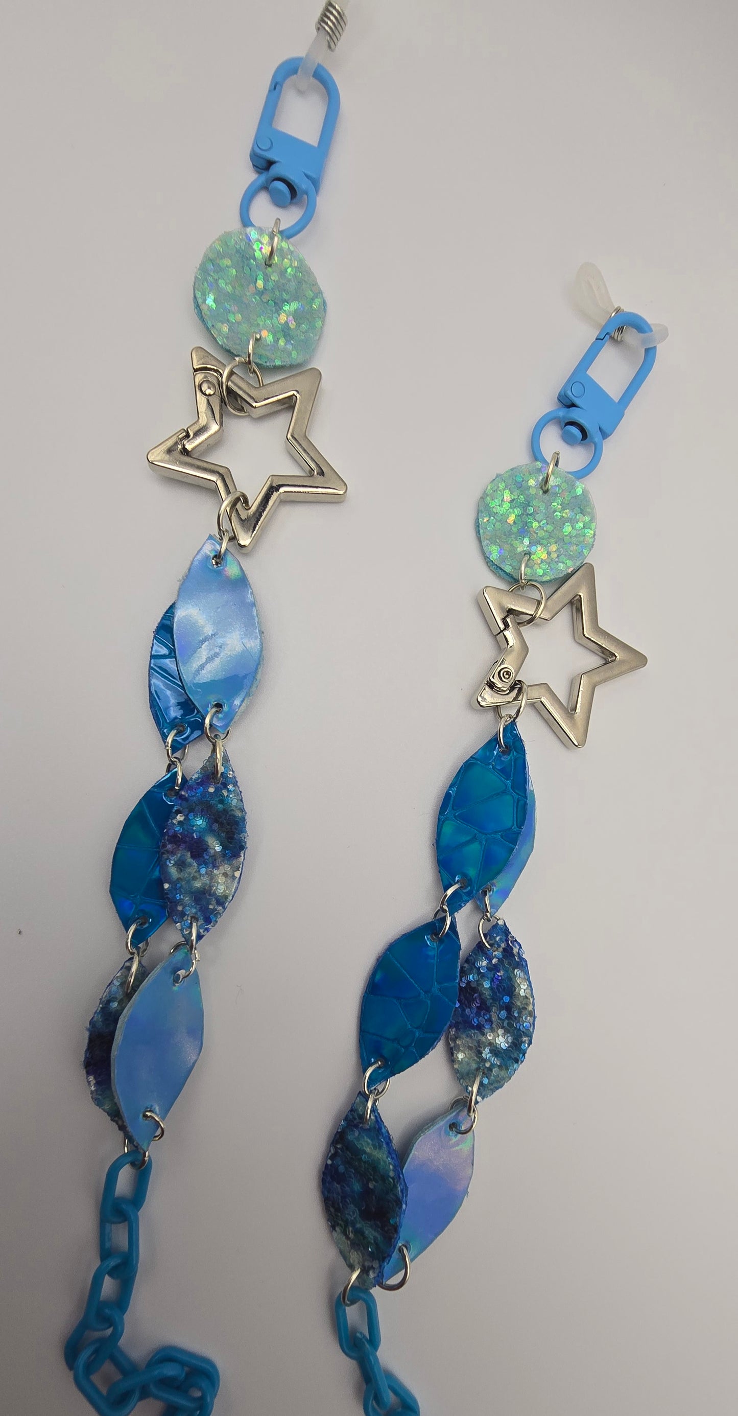 Lydia - Beautiful Blue Eyewear Chain - Shop Moxxc