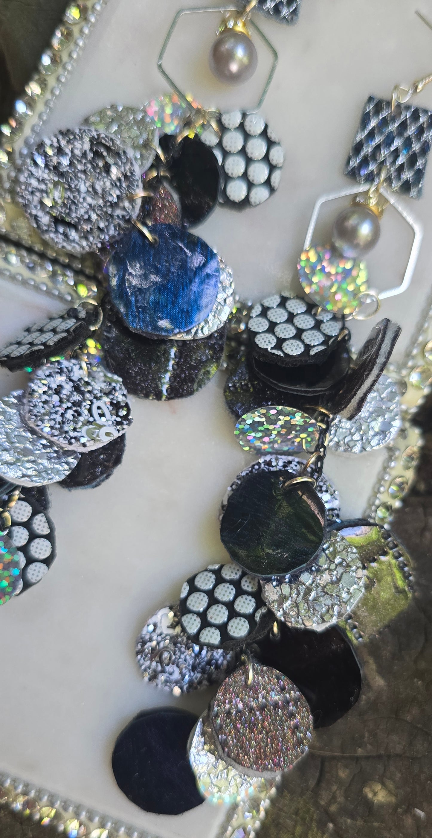 Krista - Black Polka-dot Round Earrings