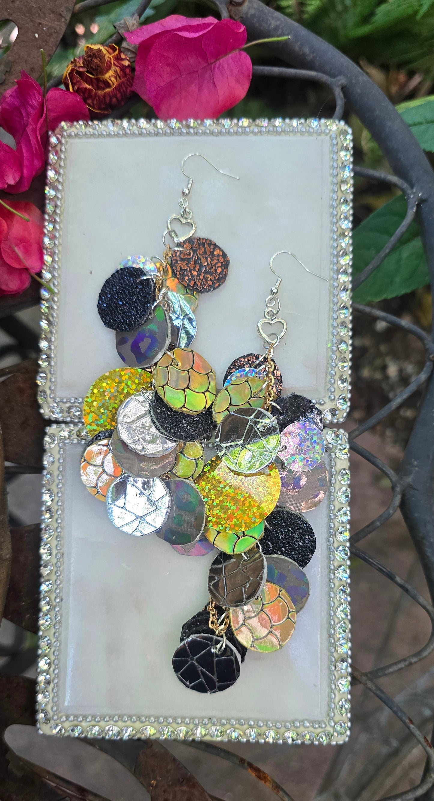 Jaimee - Neutral Multicolored Gold Dangle Earrings