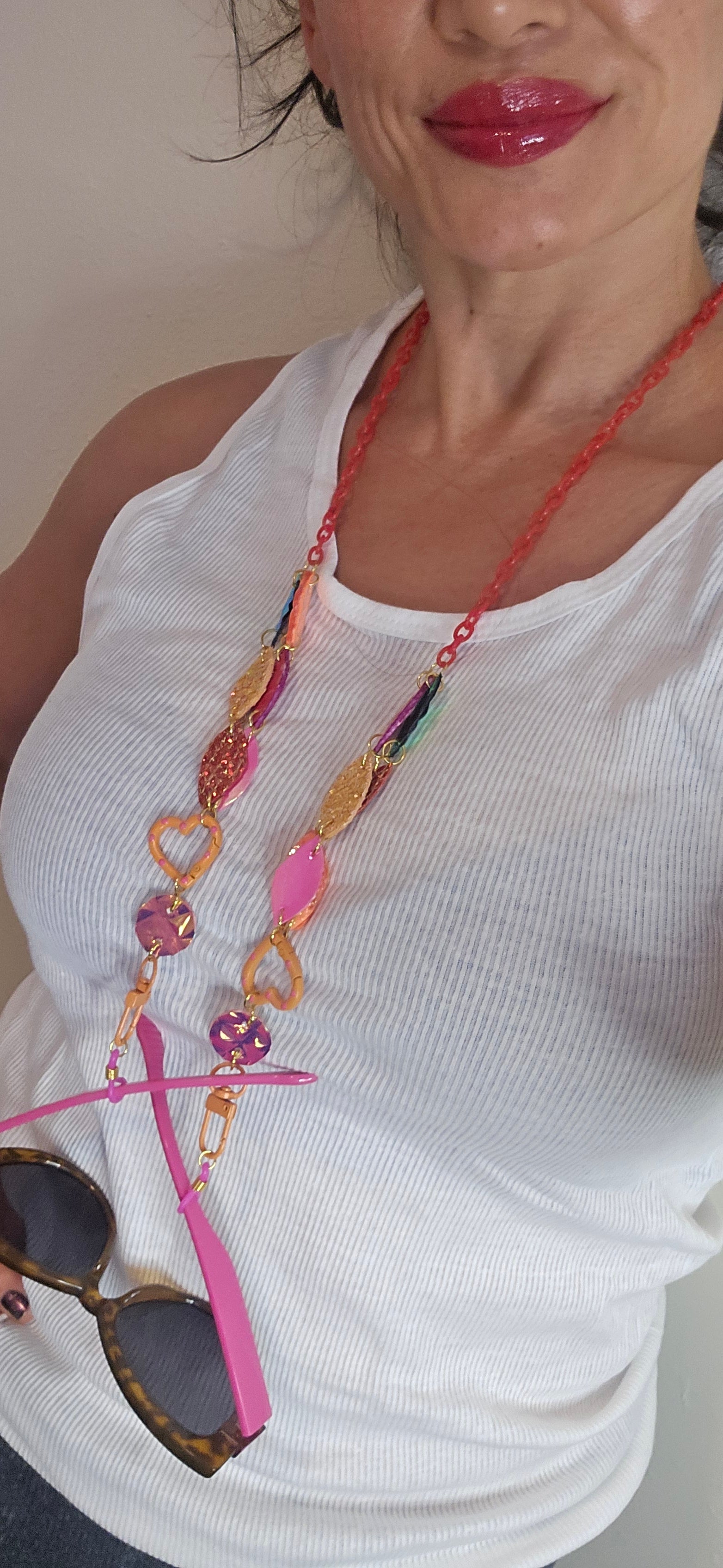 Josie - Multicolored Pink Eyewear Chain