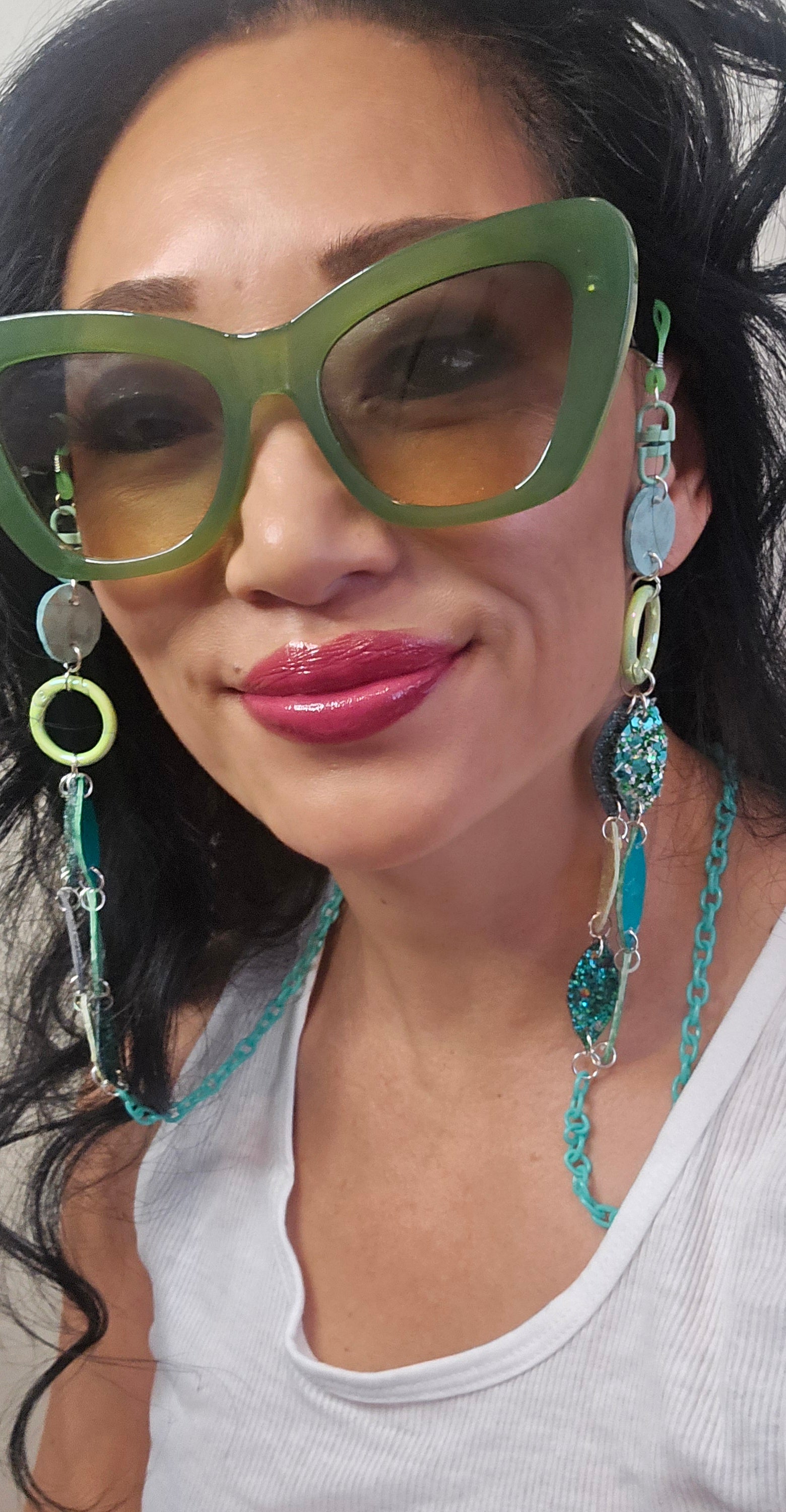 Shevaun - Green Eyewear Chain
