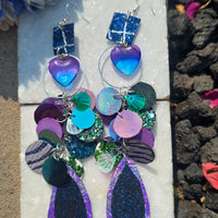Lasy - Purple Heart Dangle Earrings