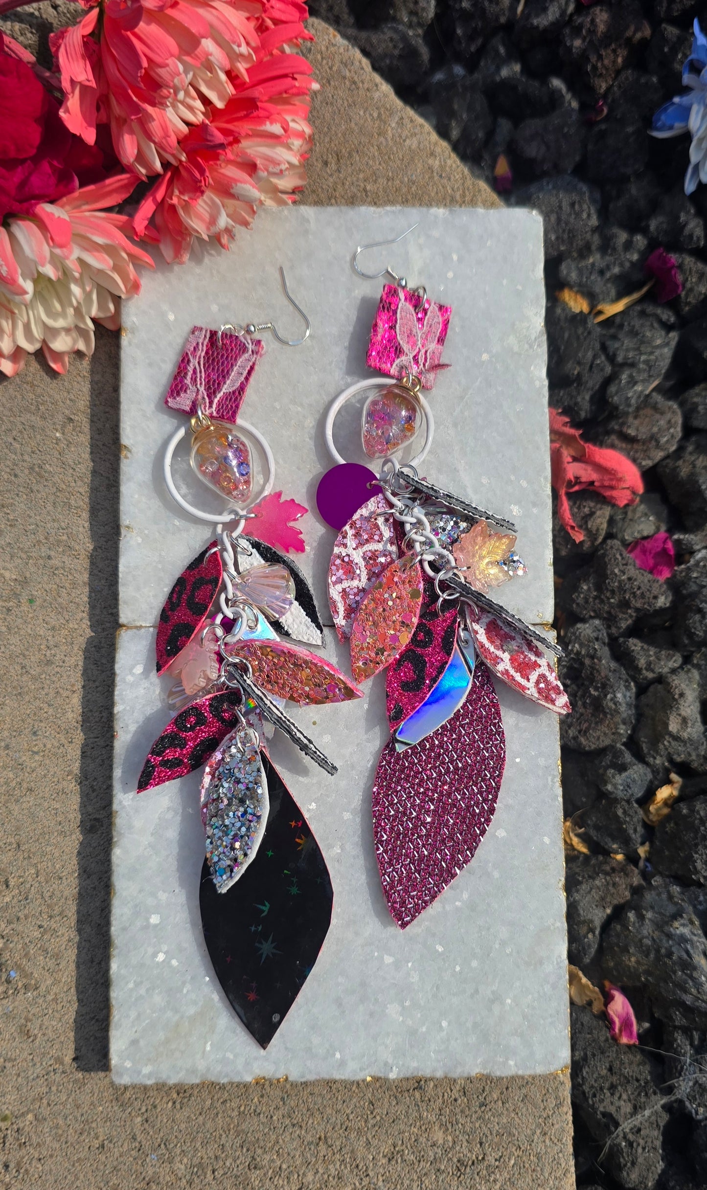 Yienie - Pink Teardrop Chandelier Earrings