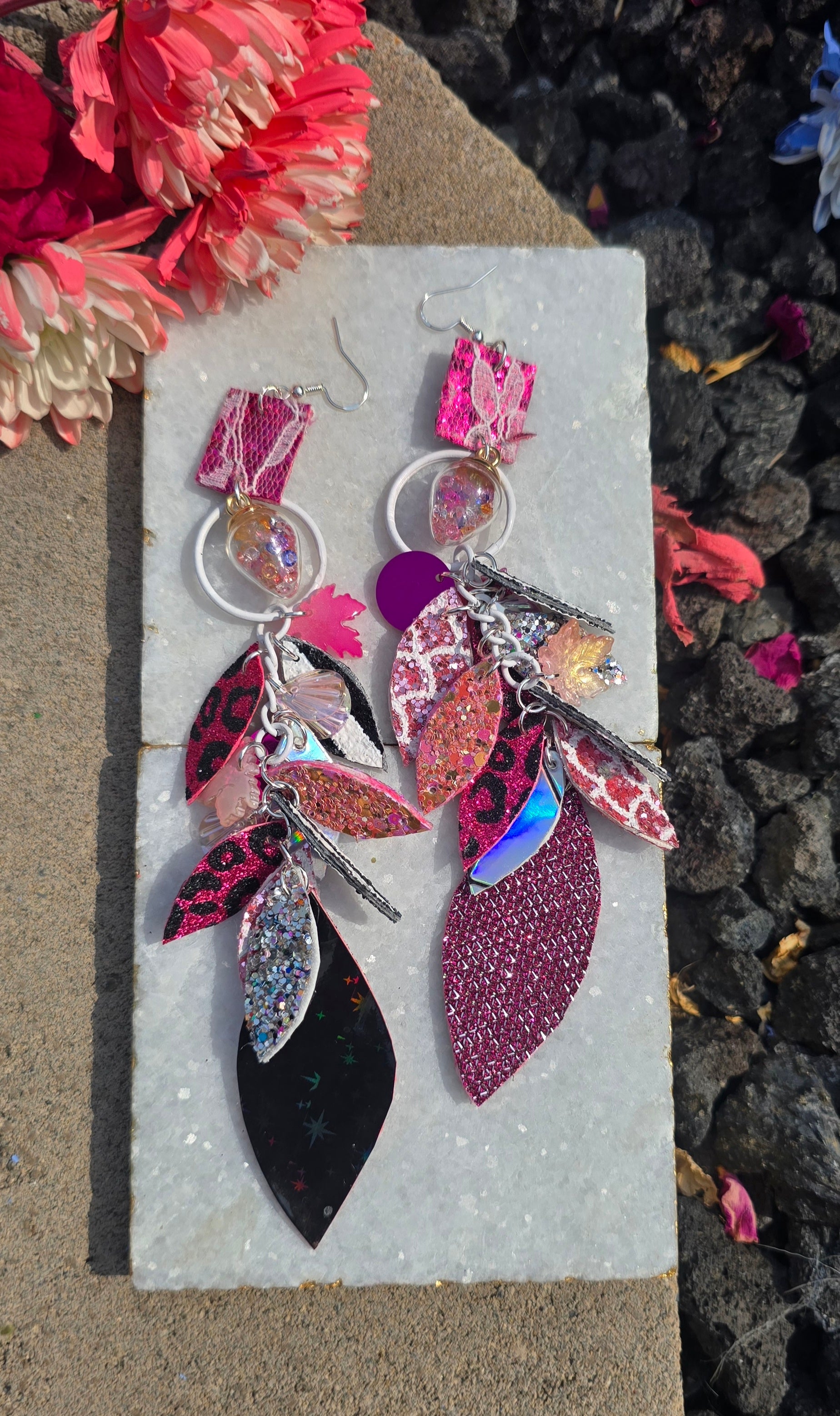 Yienie - Pink Teardrop Chandelier Earrings