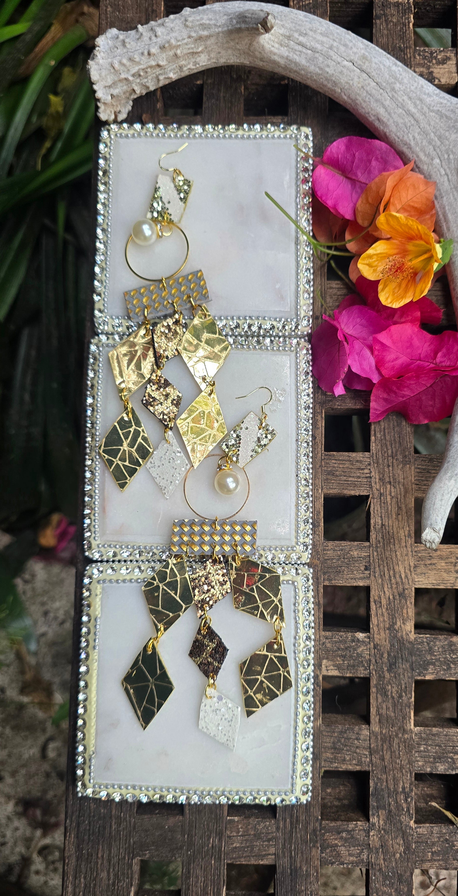 Lori - Gold White Diamond Chandelier Dangle Earrings