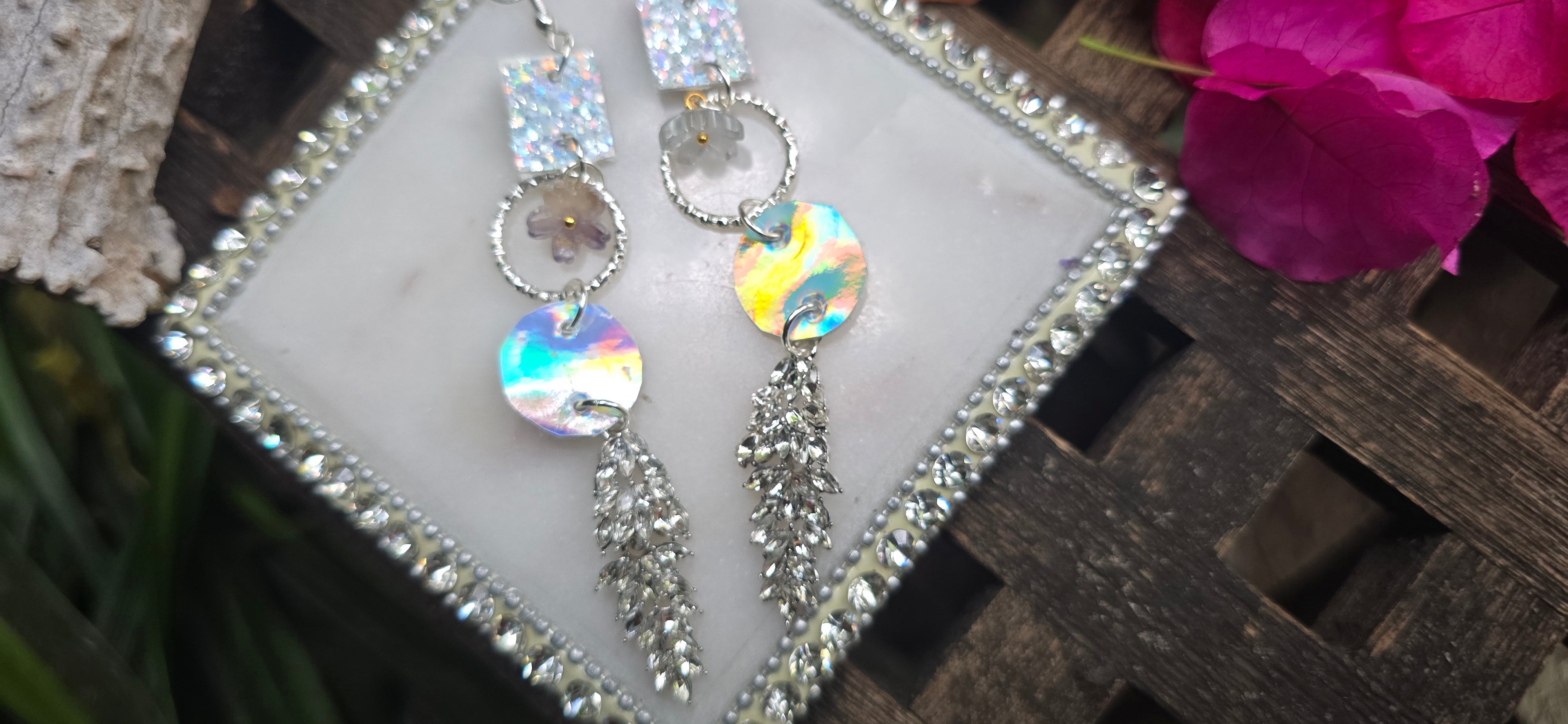Sue - Rhinestone Dangle Earrings