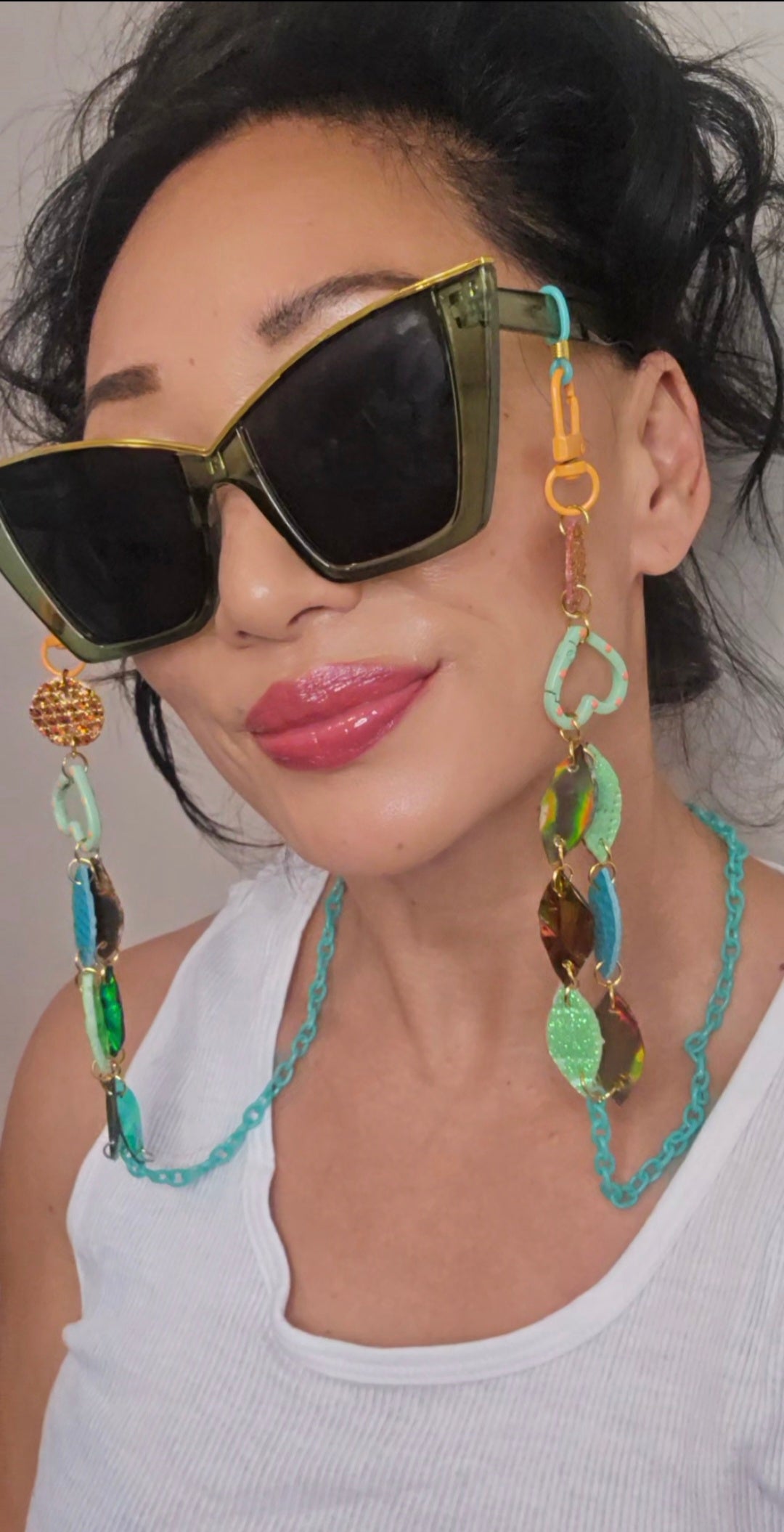Anna - Orange Green Eyewear Chain